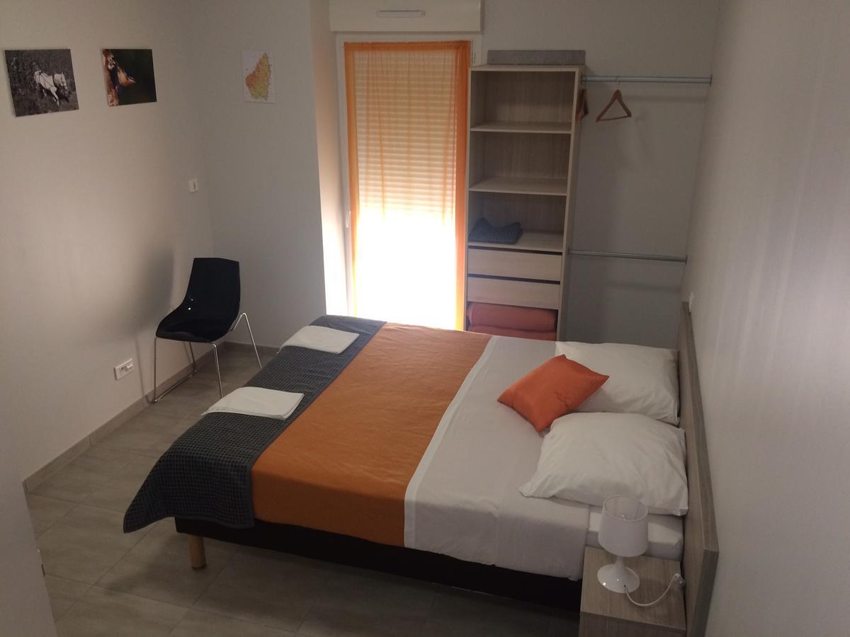 Escale St Joseph Hotel Турнон-сюр-Рон Екстериор снимка